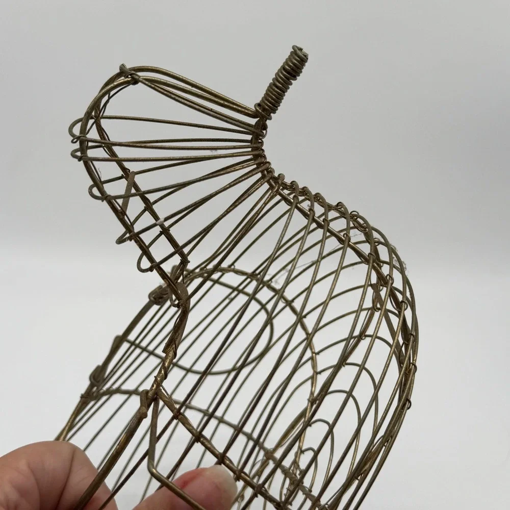 Vintage Wire Chicken Egg Basket Collapsible Metal Hen Shaped Country Kitchen